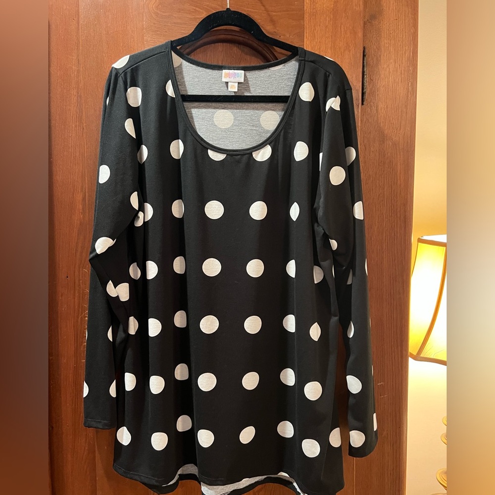 LuLaRoe Lynnae Black and White Polka Dot Long Sleeve Top